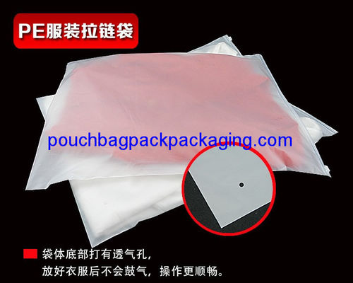 Matowa torba na ubrania zapinana na suwak, zadrukowana saszetka na ubrania zapinana na zamek dostawca